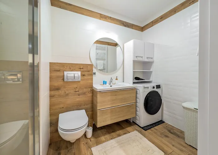 Appartement Traugutta Stylish Free Parking By Bookinghost Wrocław