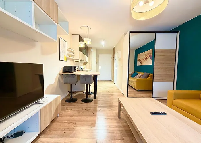 Appartement Traugutta Stylish Free Parking By Bookinghost *